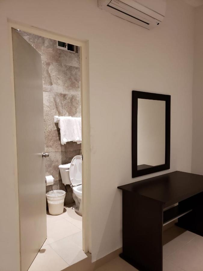 Habitaciones Boulevard 시우다드 발레스 외부 사진