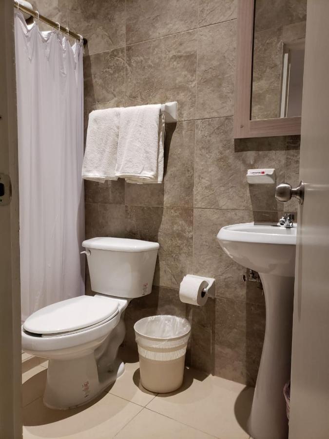 Habitaciones Boulevard 시우다드 발레스 외부 사진